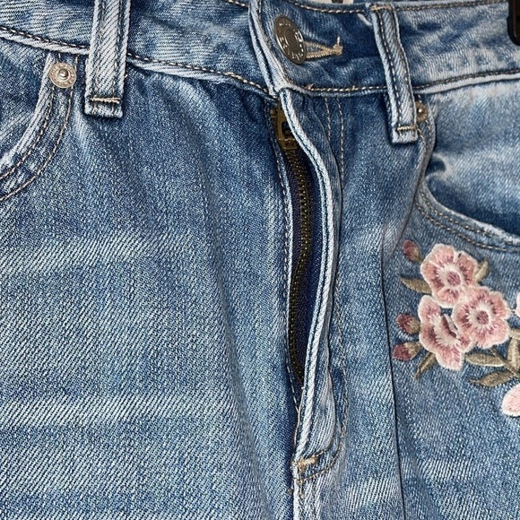Garage Mom Jeans Floral Embroidered Distressed High Rise 7 - Picture 6 of 16